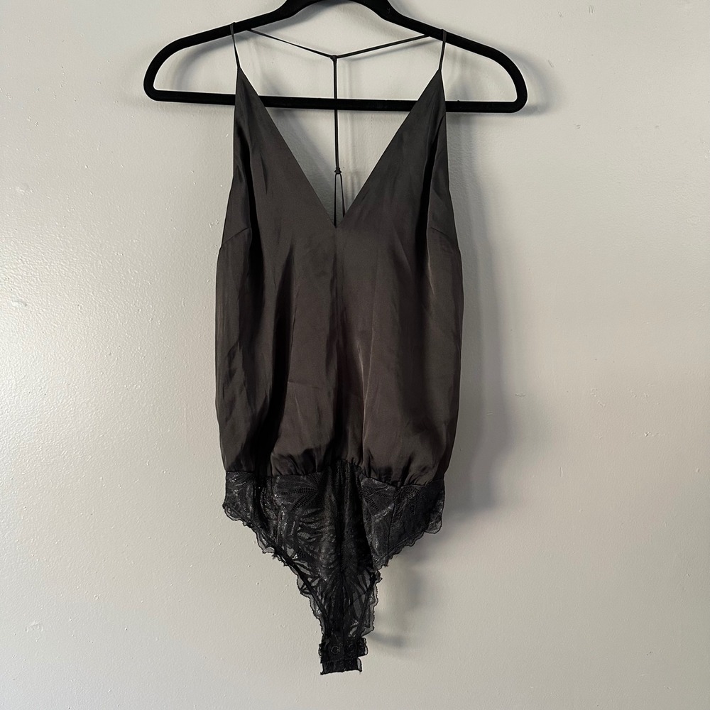 Express‎ Satin and Lace Body Suit | Black